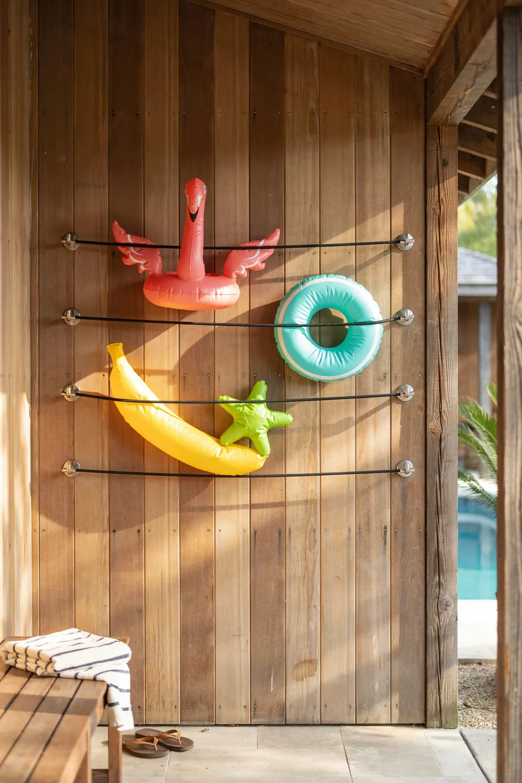Bungee Cord Wall Storage